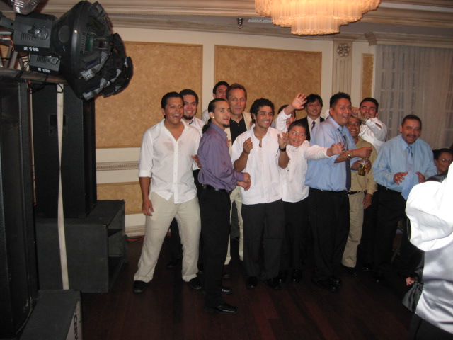 617x456 pixels (97K)